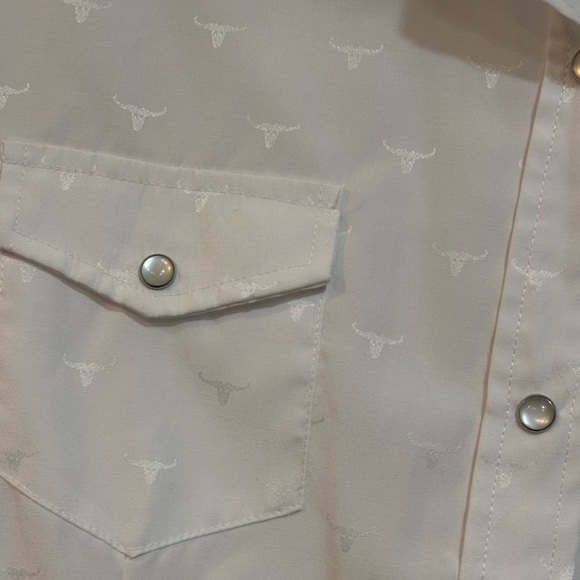 Roper Women’s fitted Pearl Snap Blouse Size L - Picture 3 of 9